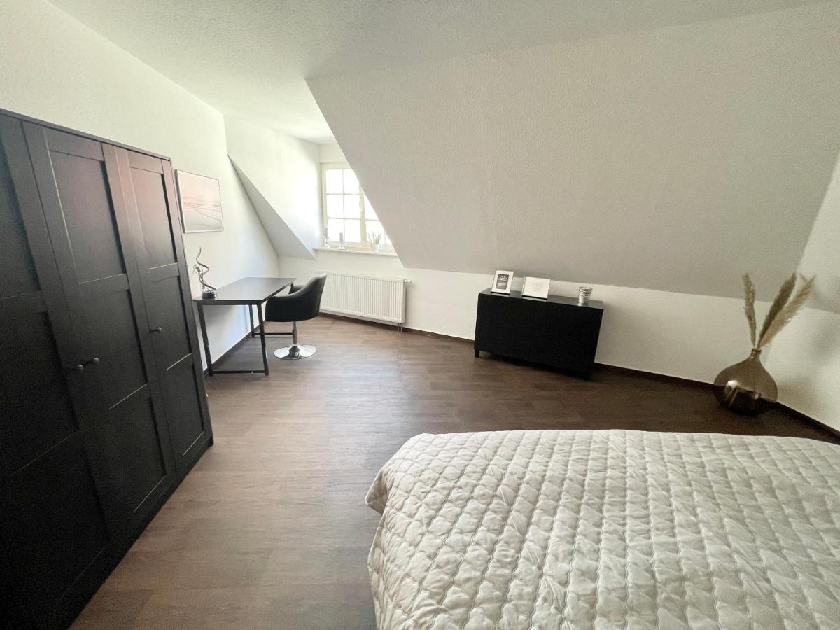 Ferienwohnung Augenblick - Stylisches Apartment In Der Besten Altstadtlage Von エアフルト エクステリア 写真