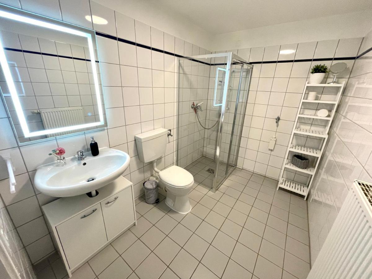 Ferienwohnung Augenblick - Stylisches Apartment In Der Besten Altstadtlage Von エアフルト エクステリア 写真